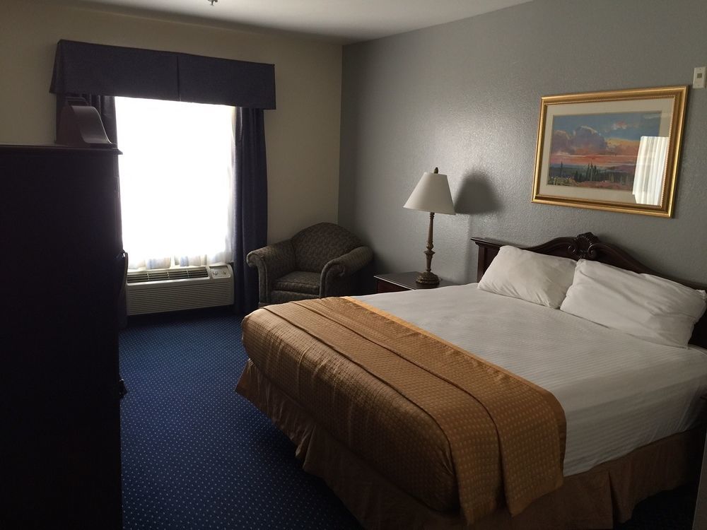 Quality Inn & Suites Lampasas Екстериор снимка