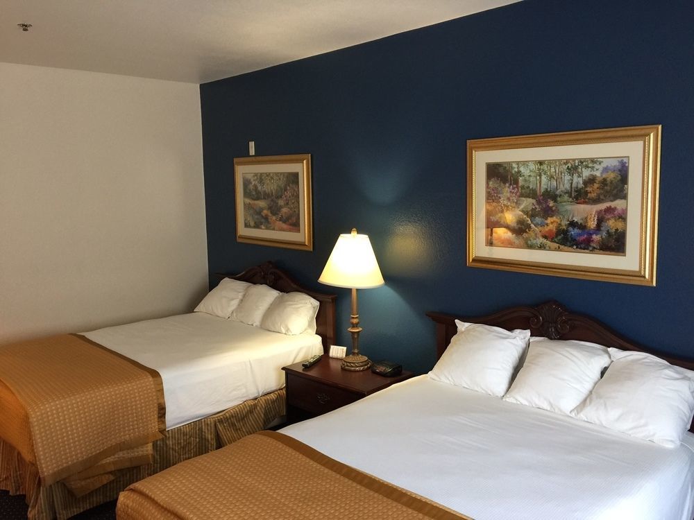 Quality Inn & Suites Lampasas Екстериор снимка