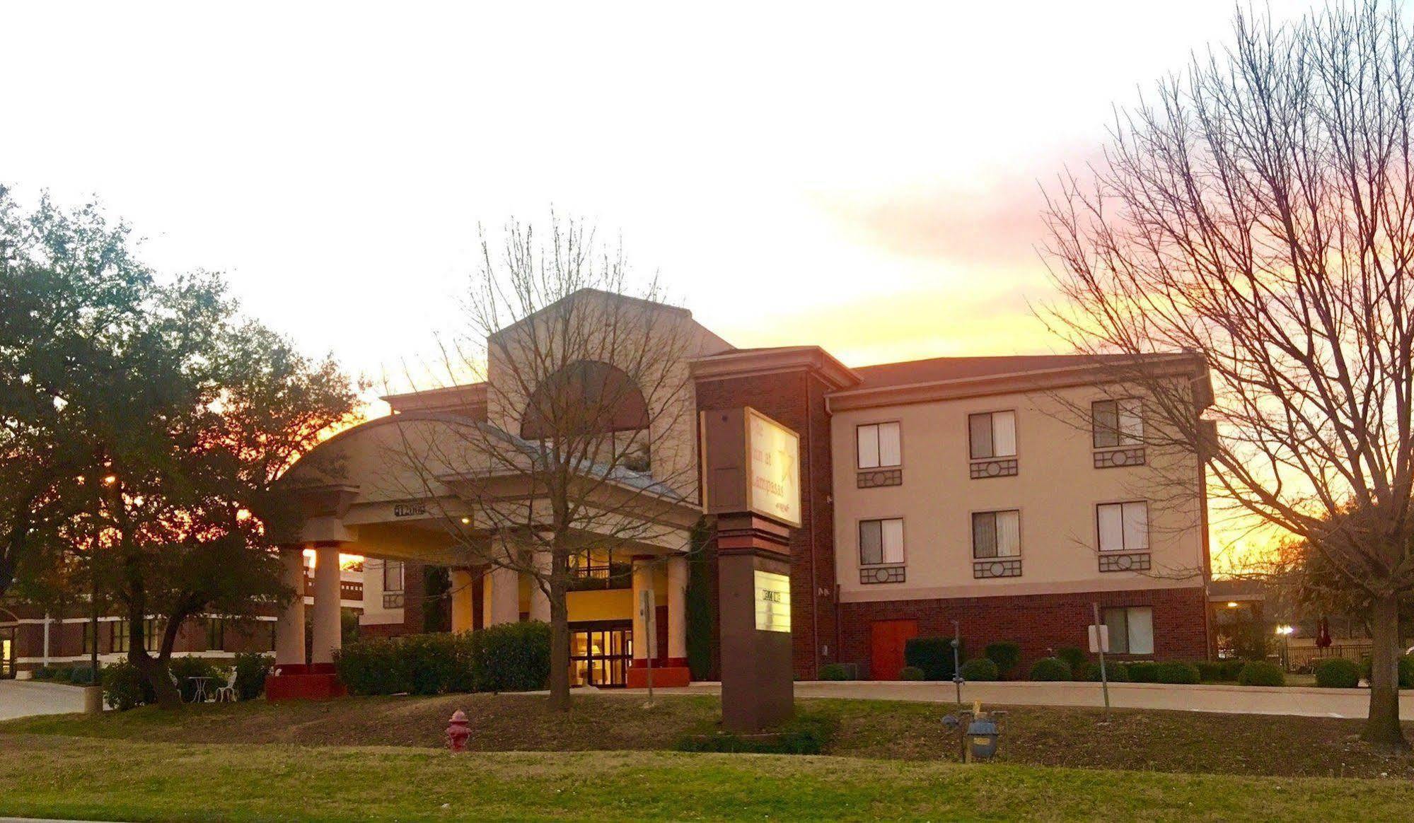 Quality Inn & Suites Lampasas Екстериор снимка